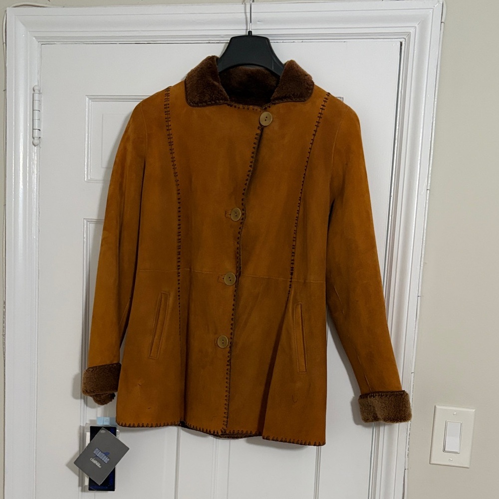 Women's Tan Suede Jacket with Brown Accents